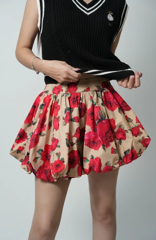 Flowers skirt
