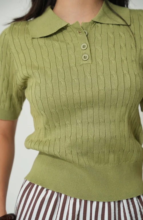 Cable knit sweater